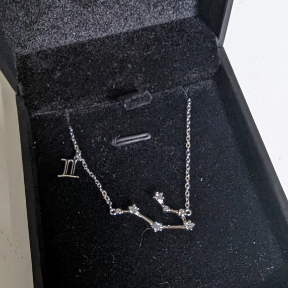 GEMINI | zodiac constellation necklace - Picture 6 of 8